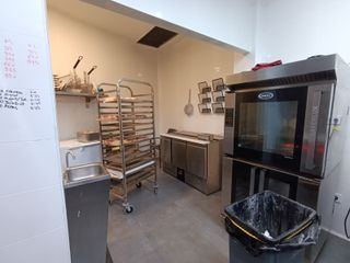 R-7939730 Traspaso Bar Rest Sant Antoni, Bcn