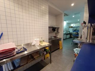 R-7939730 Traspaso Bar Rest Sant Antoni, Bcn