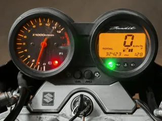 Suzuki Bandit GSF 650A / Pack Seguridad Premium