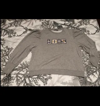 Sudadera mujer marca Lois.