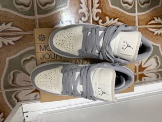 Nike Air Jordan 1 Low SE Gris/Blanco