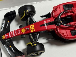 F1 Ferrari Carlos Sainz Jr Bburago 1:43