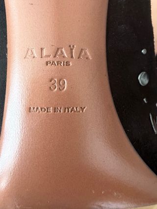 Botin ante marca Alaïa