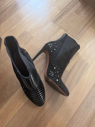 Botin ante marca Alaïa
