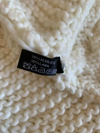 Poncho lana bianco con frange