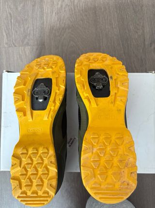 Zapatillas giro gauge talla  43