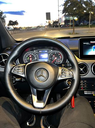 Mercedes-Benz Clase B 2015
