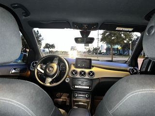 Mercedes-Benz Clase B 2015