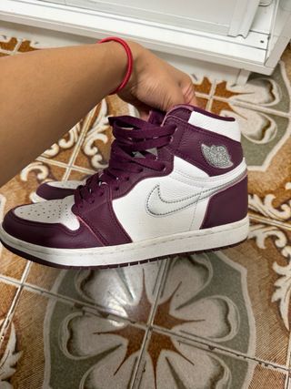 Nike Air Jordan 1 Retro High OG Morado