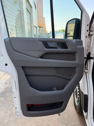 Volkswagen Crafter 30 Chasis CS BC 2.0 TDI 80kW BMT