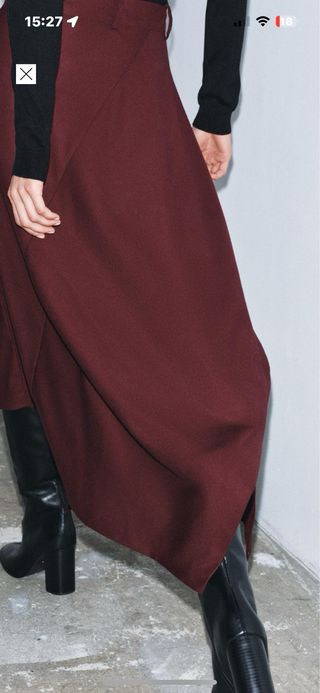 Falda asimétrica ZARA color burdeos