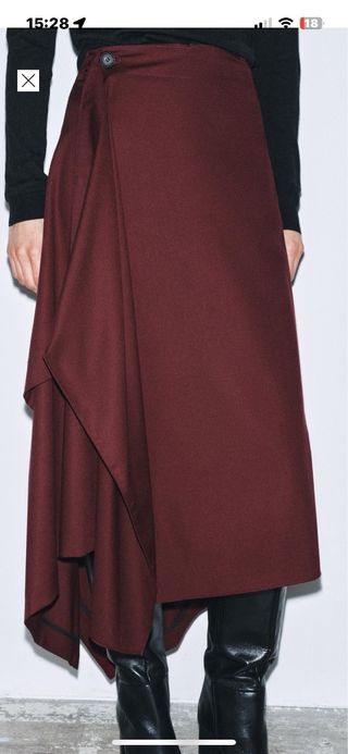 Falda asimétrica ZARA color burdeos