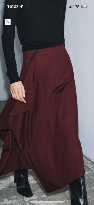 Falda asimétrica ZARA color burdeos