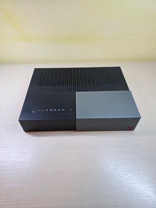 TIM Hub Plus Modem Router Wifi