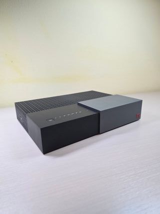 TIM Hub Plus Modem Router Wifi