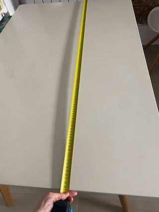 Mesa de comedor, cocina o escritorio.