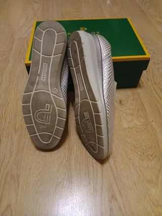 Zapatos Pitillos plateados