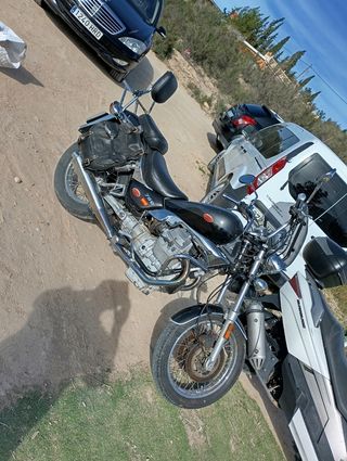 Guzzi Nevada Club 750 Negra ITV al día funciona