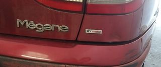 Renault Megane 1.9 GT 220 2001
