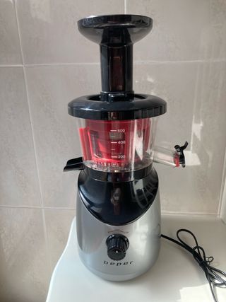 Licuadora Marca Beper. Como nueva.
