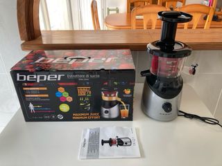 Licuadora Marca Beper. Como nueva.