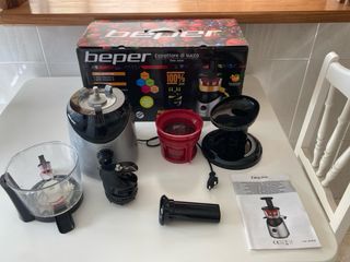 Licuadora Marca Beper. Como nueva.