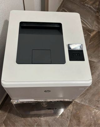 Impresora HP Color LaserJet Pro M452nw - Láser