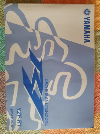 Libretto Uso e Manutenzione Yamaha YZF-R1