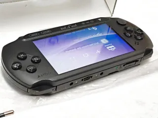 Sony PSP Street psp-E1004 CB nera impeccabile