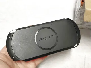 Sony PSP Street psp-E1004 CB nera impeccabile