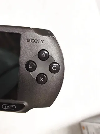 Sony PSP Street psp-E1004 CB nera impeccabile