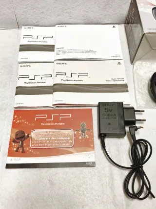 Sony PSP Street psp-E1004 CB nera impeccabile