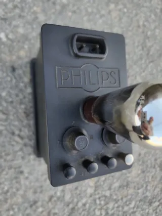 Antigua alimentación para radio de válvula Philips