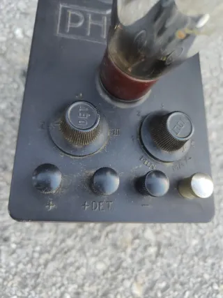 Antigua alimentación para radio de válvula Philips