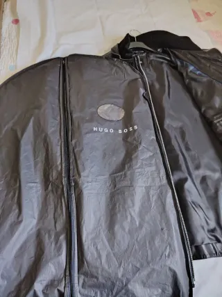 chaqueta hombre Hugo Boss nueva de piel