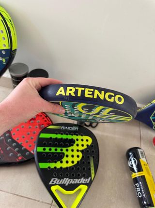 Set de palas de pádel y pelotas