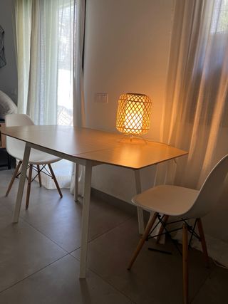 Mesa abatible madera clarita  y blanco