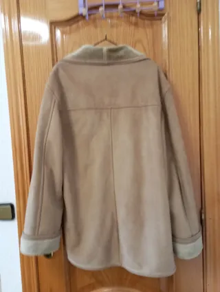 Chaqueta de hombre piel vuelta beige