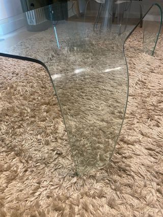 Mesa diseño de salón de cristal curvado
