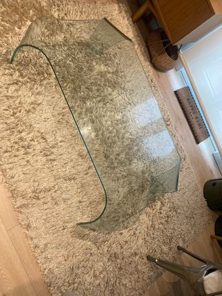 Mesa diseño de salón de cristal curvado