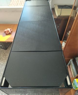 Acuario con mueble y detalles