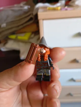 Piezas y figuras lego