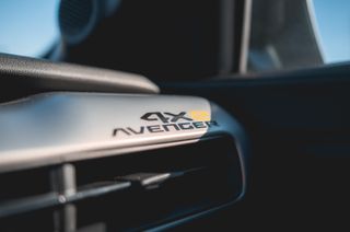 Jeep Avenger 1.2 MHEV OVERLAND 4XE 5P