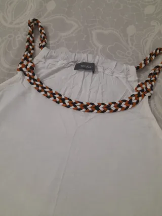 Top camiseta blanca tirantes