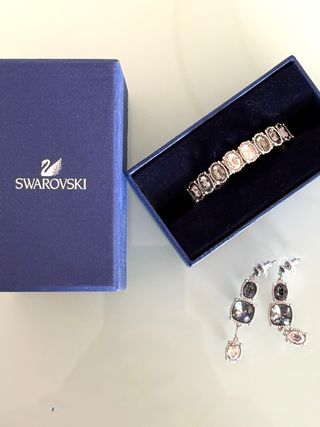 Conjunto Swarovski Pulsera y Pendientes