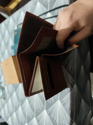 Cartera piel rustica