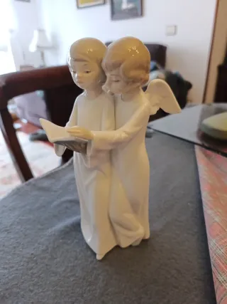 Figura Ángeles. Nao