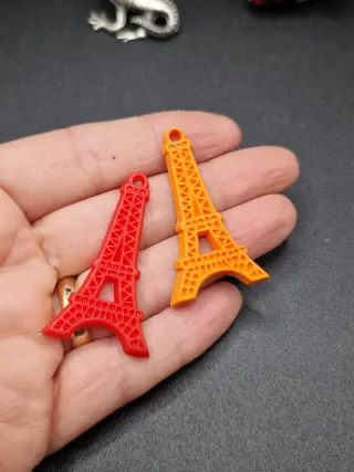 Lotto ciondoli misti metallo e resina