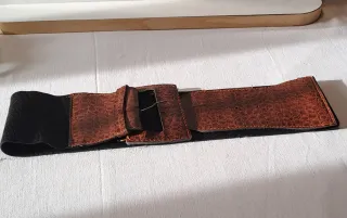 Cintura elasticizzata nera e marrone