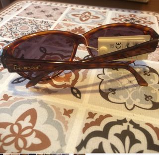 Occhiali da sole vintage, mai usati